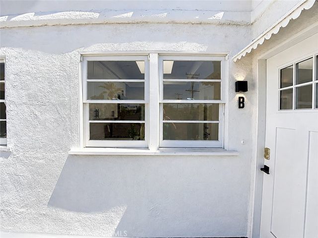 1147 24th, Santa Monica, CA 90403