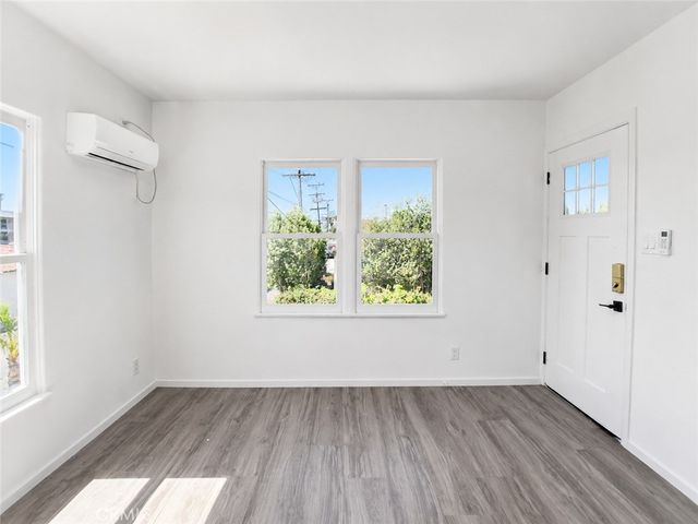 1147 24th, Santa Monica, CA 90403