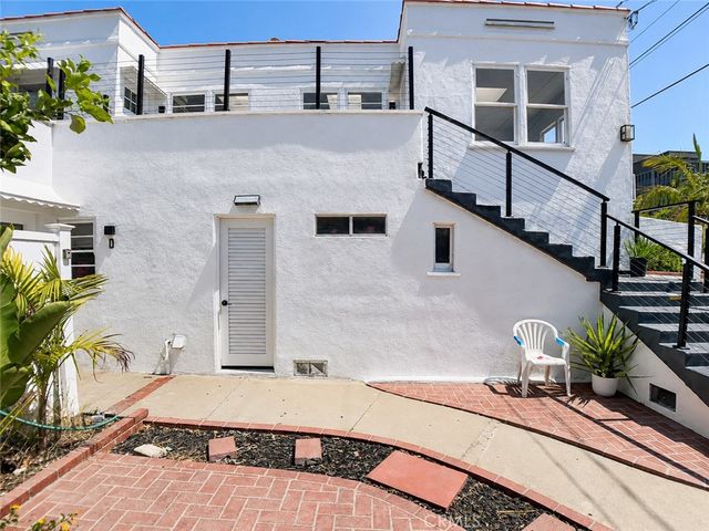 1147 24th, Santa Monica, CA 90403