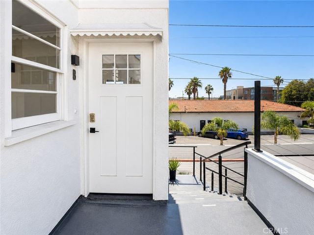 1147 24th, Santa Monica, CA 90403
