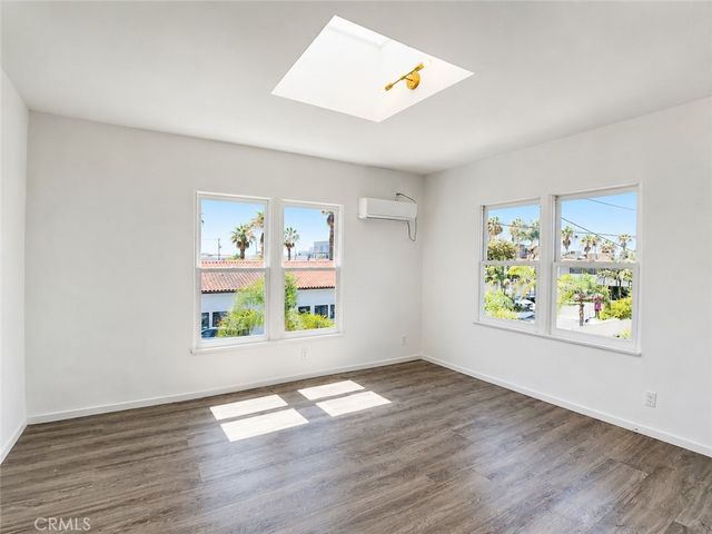 1147 24th, Santa Monica, CA 90403