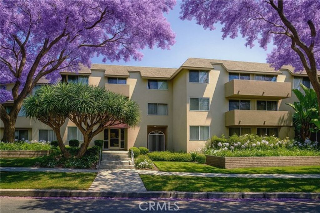 14141 Dickens 301, Sherman Oaks, CA 91423