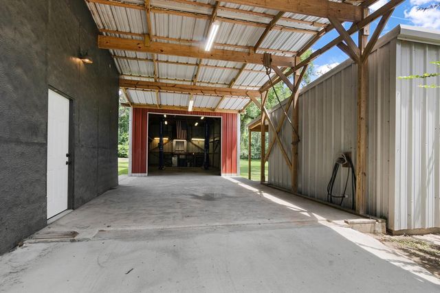 11501 Friendship Lane, Conroe, TX 77385