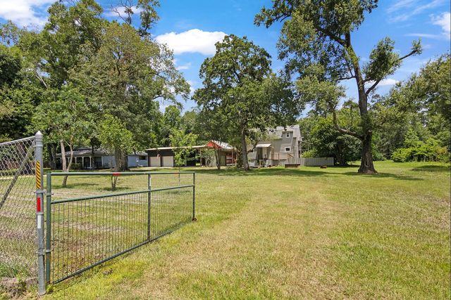 11501 Friendship Lane, Conroe, TX 77385