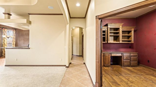 2100 Hackberry Creek Avenue, Yukon, OK 73099