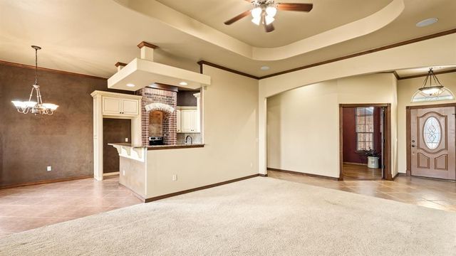 2100 Hackberry Creek Avenue, Yukon, OK 73099