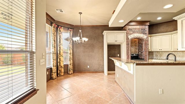 2100 Hackberry Creek Avenue, Yukon, OK 73099