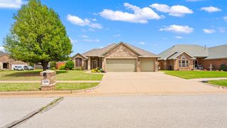 2100 Hackberry Creek Avenue, Yukon, OK 73099