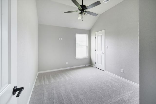 1607 W College, Jacksboro, TX 76458