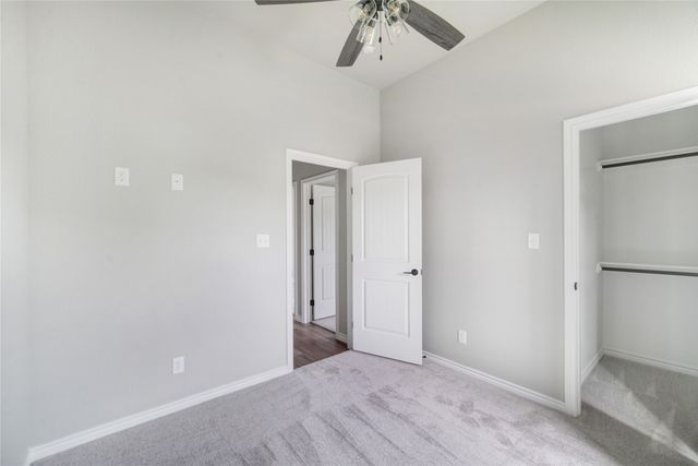 1607 W College, Jacksboro, TX 76458