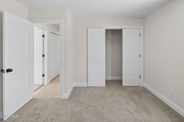 1049 Laura Street, Rotterdam, NY 12306