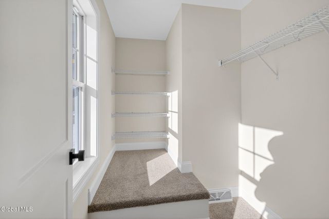 1049 Laura Street, Rotterdam, NY 12306