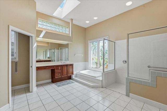 5221 88TH STREET E, Bradenton, FL 34211
