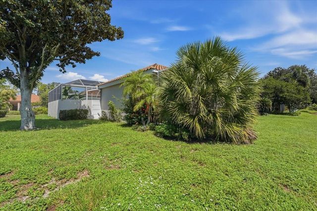 5221 88TH STREET E, Bradenton, FL 34211