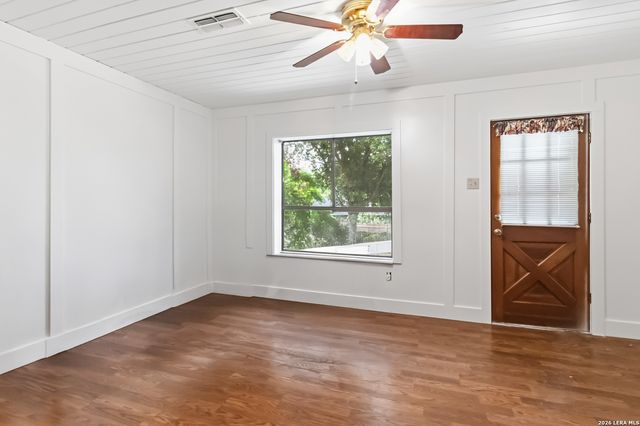 1529 Allison, New Braunfels, TX 78130