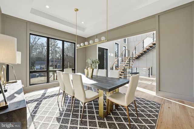 1715 MAXWELL CT, Mclean, VA 22101