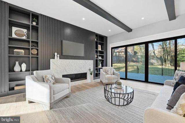 1715 MAXWELL CT, Mclean, VA 22101