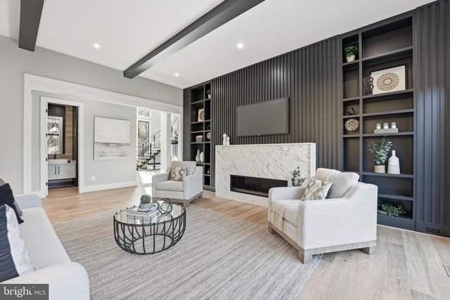 1715 MAXWELL CT, Mclean, VA 22101