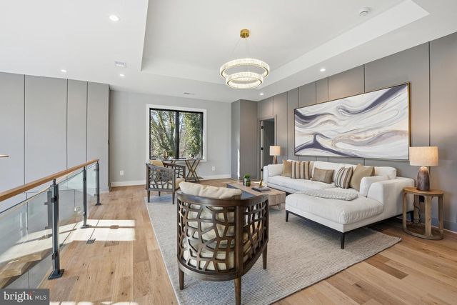 1715 MAXWELL CT, Mclean, VA 22101