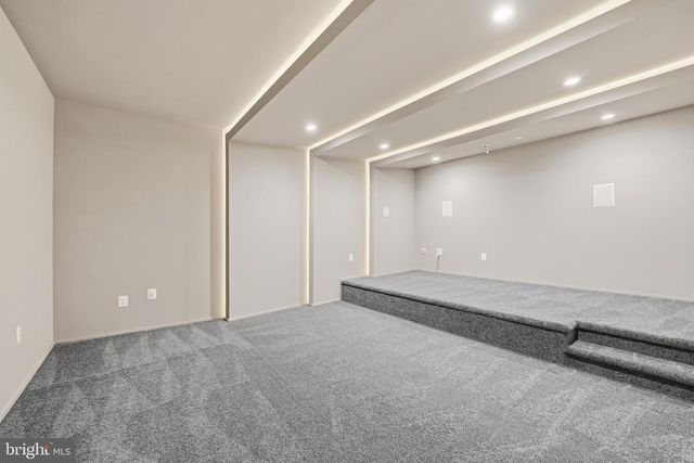 1715 MAXWELL CT, Mclean, VA 22101