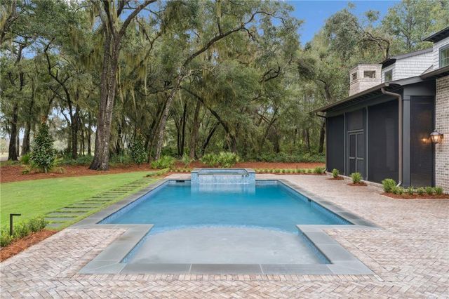41 Marlin Lane, St. Simons Island, GA 31522