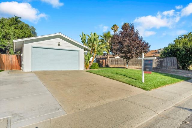 6810 Blue Duck Way, Sacramento, CA 95842