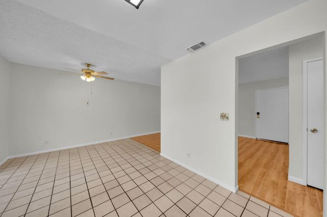 6810 Blue Duck Way, Sacramento, CA 95842