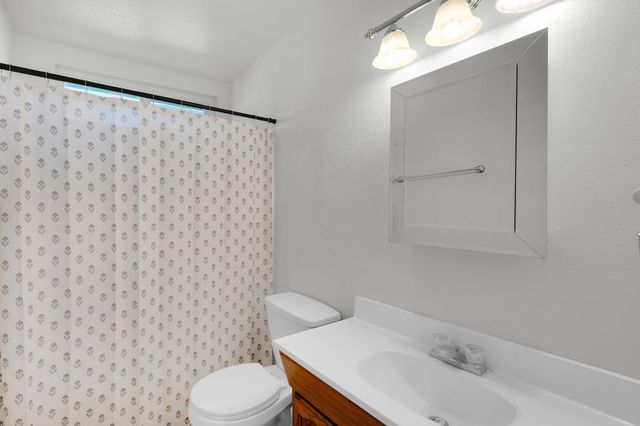 6810 Blue Duck Way, Sacramento, CA 95842