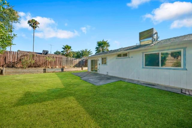 6810 Blue Duck Way, Sacramento, CA 95842