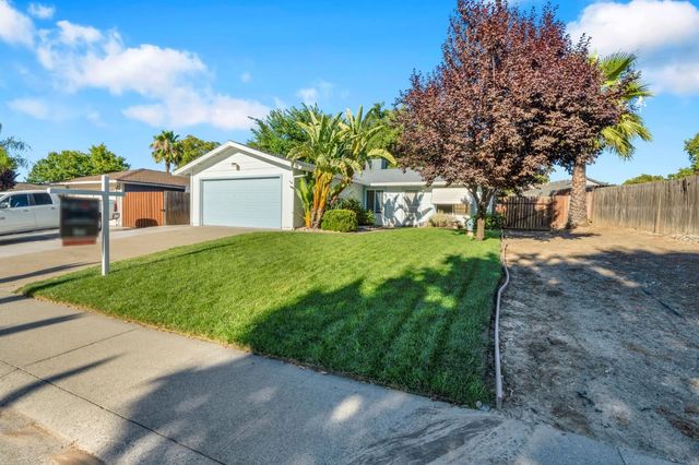 6810 Blue Duck Way, Sacramento, CA 95842