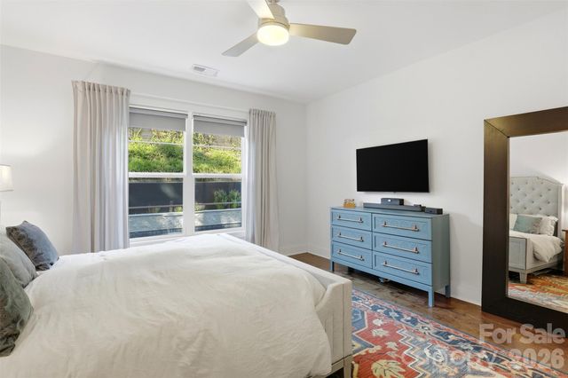 715 E 28th Street, Charlotte, NC 28205