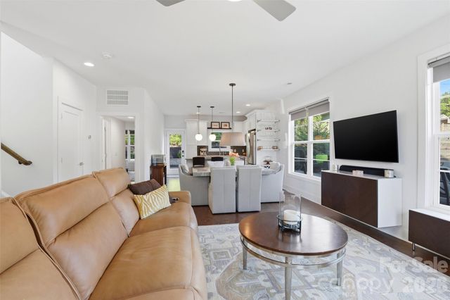 715 E 28th Street, Charlotte, NC 28205