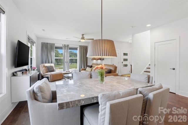 715 E 28th Street, Charlotte, NC 28205