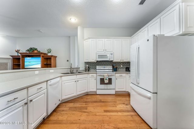 13780 HARBOR CREEK Place, Jacksonville, FL 32224
