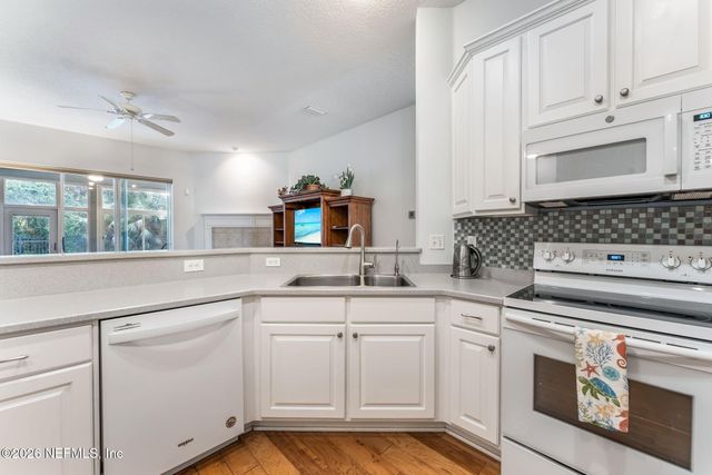 13780 HARBOR CREEK Place, Jacksonville, FL 32224