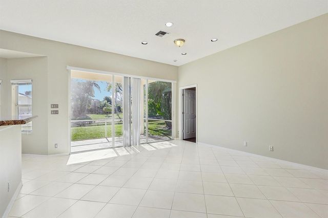 3746 Old Lighthouse Circle, Wellington, FL 33414
