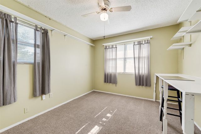 646 Liska Road, Ennis, TX 75119