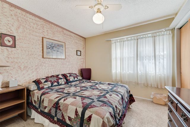 646 Liska Road, Ennis, TX 75119