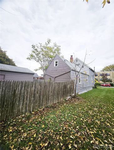 25 Alpine Place, Cheektowaga, NY 14225