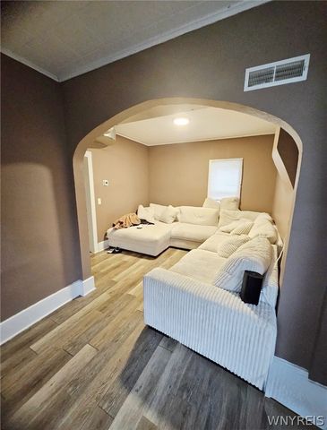 25 Alpine Place, Cheektowaga, NY 14225
