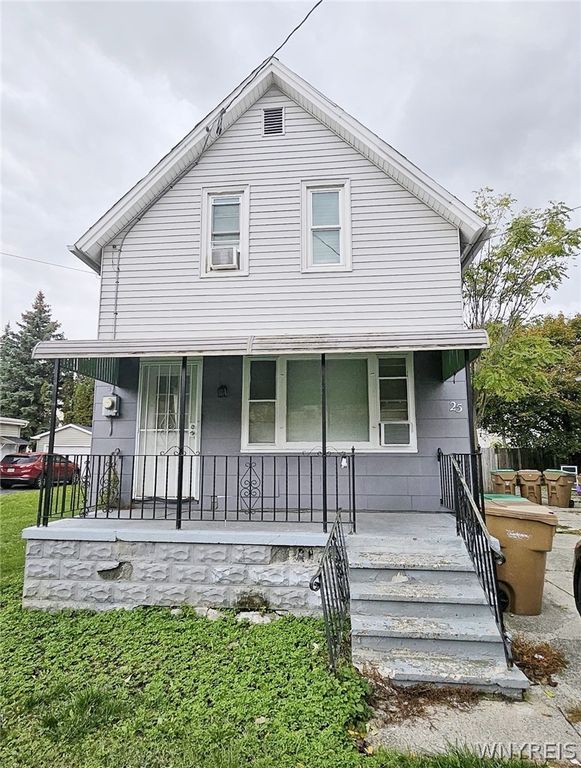 25 Alpine Place, Cheektowaga, NY 14225