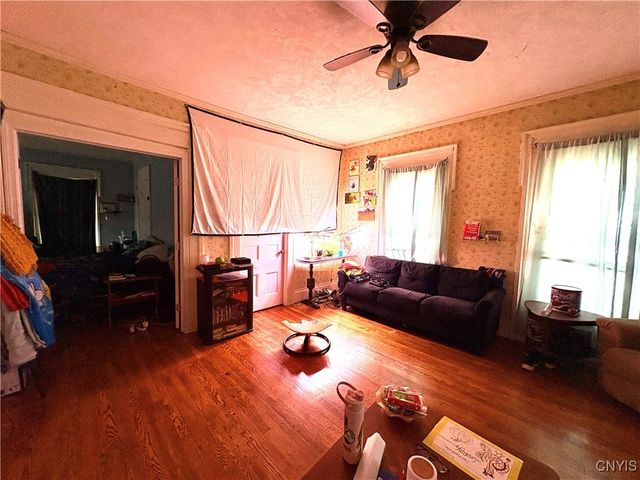 164 Franklin Street, Auburn, NY 13021