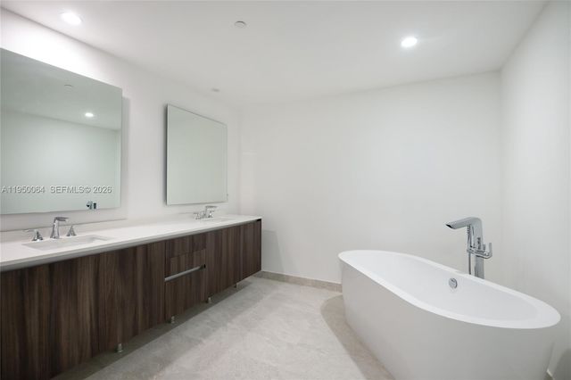 488 NE 18th St 4412, Miami, FL 33132