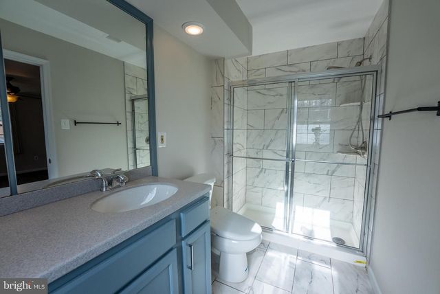 8209 MOCKINGBIRD DR, Annandale, VA 22003