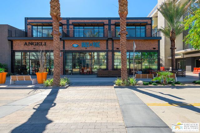 111 N Palm Canyon Drive 201, Palm Springs, CA 92262