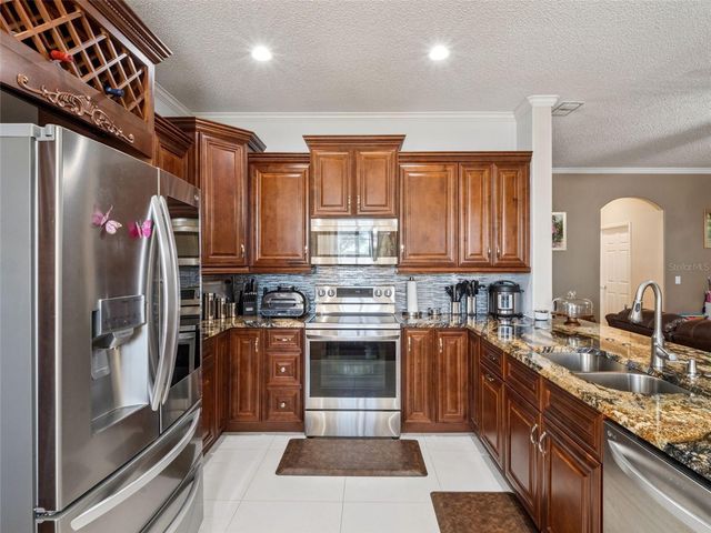 1260 DARNABY WAY, Orlando, FL 32824