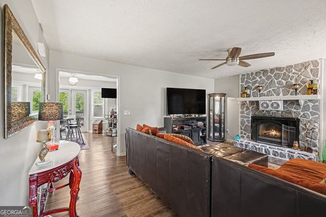 481 Don Circle SW, Marietta, GA 30064