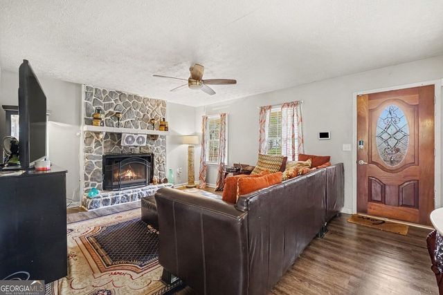 481 Don Circle SW, Marietta, GA 30064