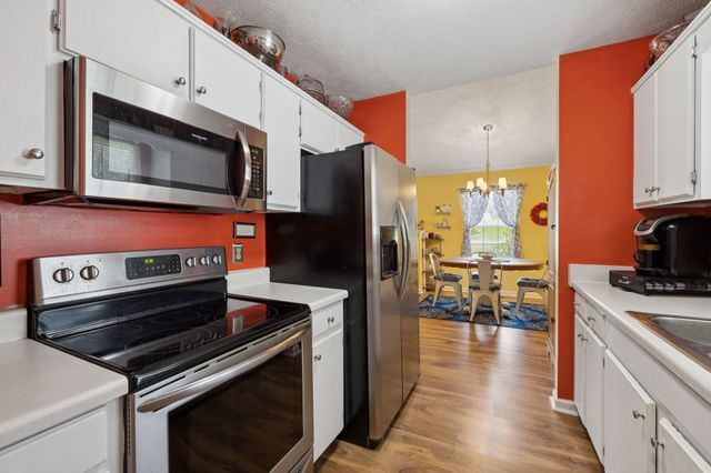 133 Brookside Pt, Springfield, TN 37172
