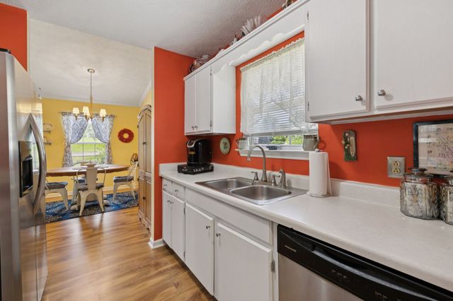 133 Brookside Pt, Springfield, TN 37172